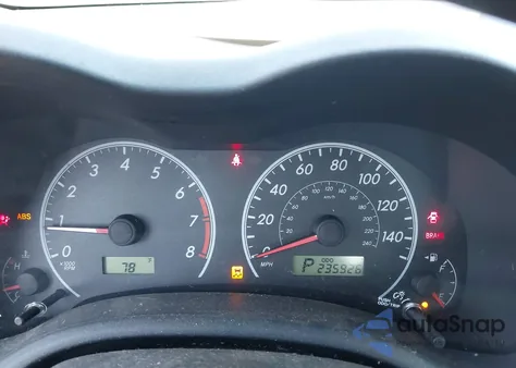 2011 Toyota Corolla Le z USA, uszkodzony, nr VIN 2T1BU4EE8BC608723